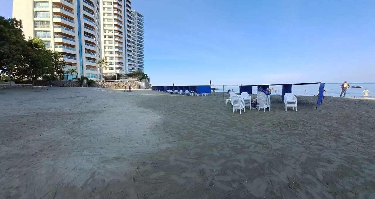 Apartamento 15 Vista Al Mar, Playa Rodadero, Santa Marta Apartment